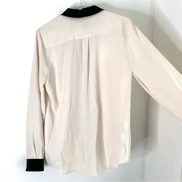 Anne Klein Nude Career Blouse Black Trim Button Down Curved Hem Workwear Top - Picture 5 of 7